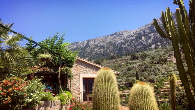 Urlaub Spanien Reisen - Flugreise Wanderparadies Mallorca