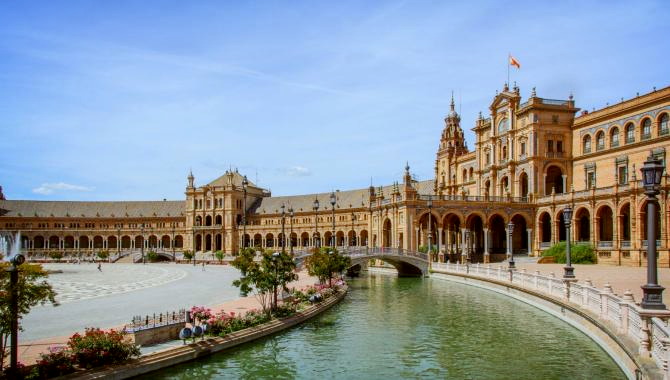 Urlaub Spanien Reisen - Flugreise Andalusien