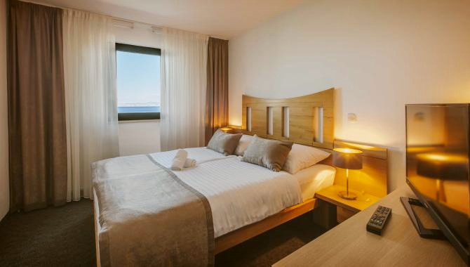 Urlaub Kroatien Reisen - 3* Hotel Aminess Magal, Njivice - Badeurlaub in Kroatien
